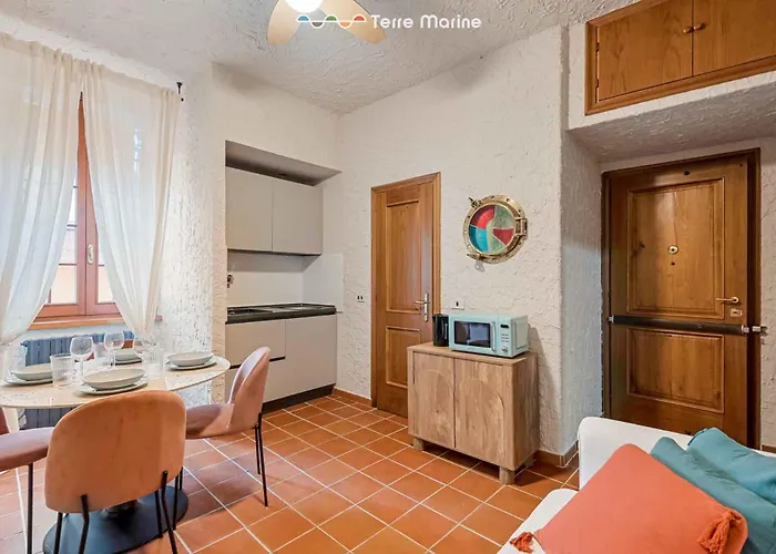 Hublot, Terre Marine Lejlighed *